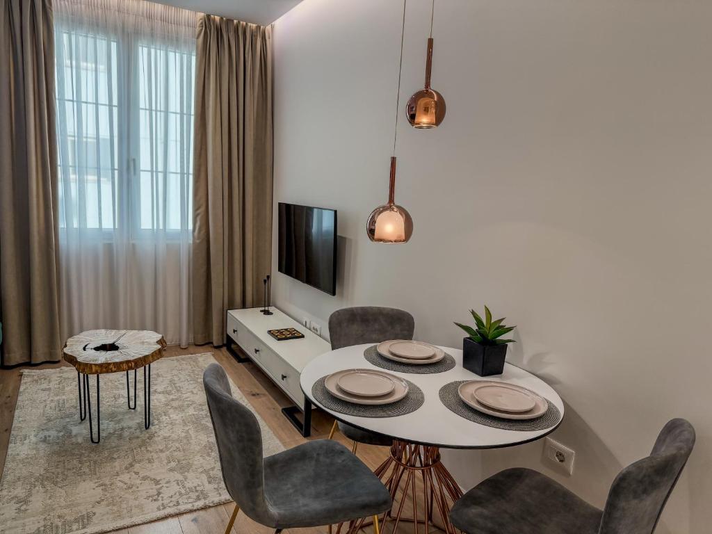 Lalas Central Tirana Apartments 2 5