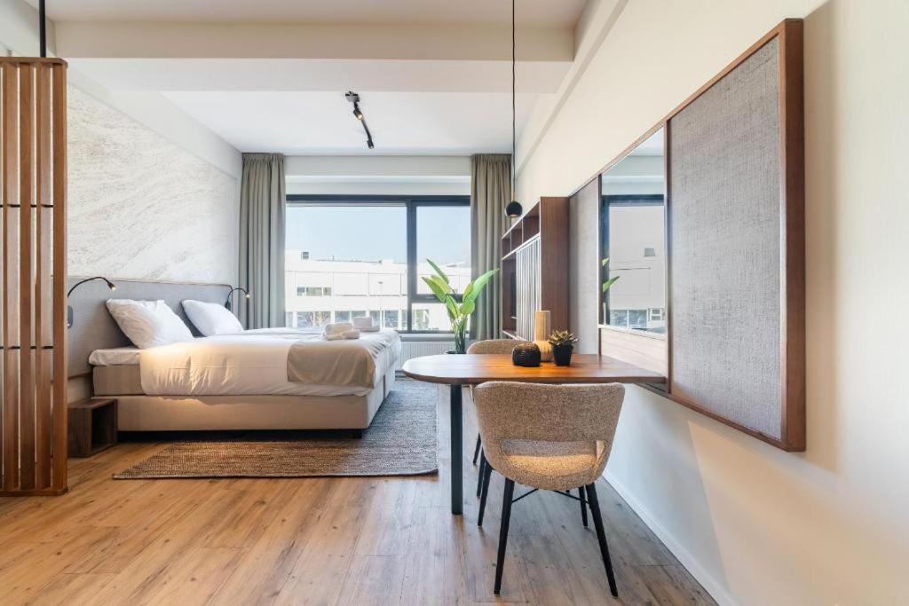 Utrecht City Apartments - Huizingalaan 2