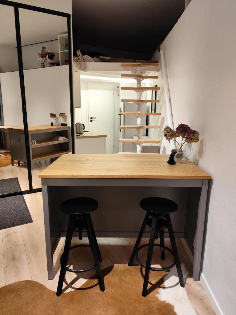 Small loft type apartment 3