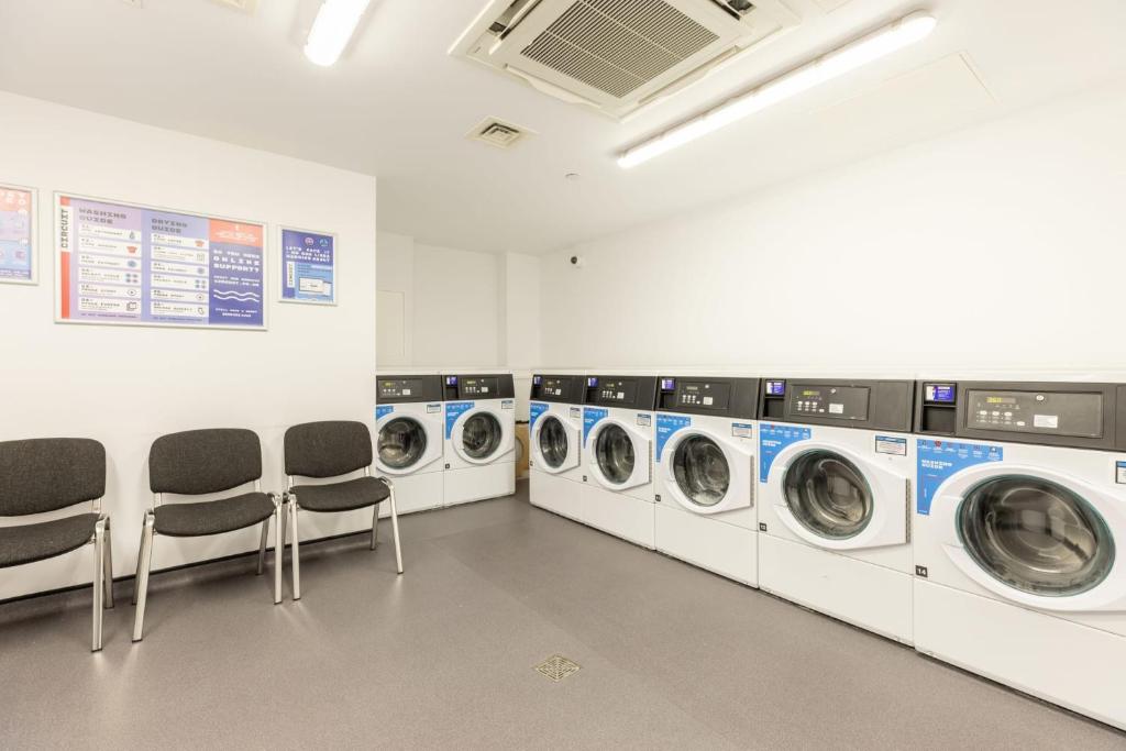 For Students Only - Rooms in Salford 5