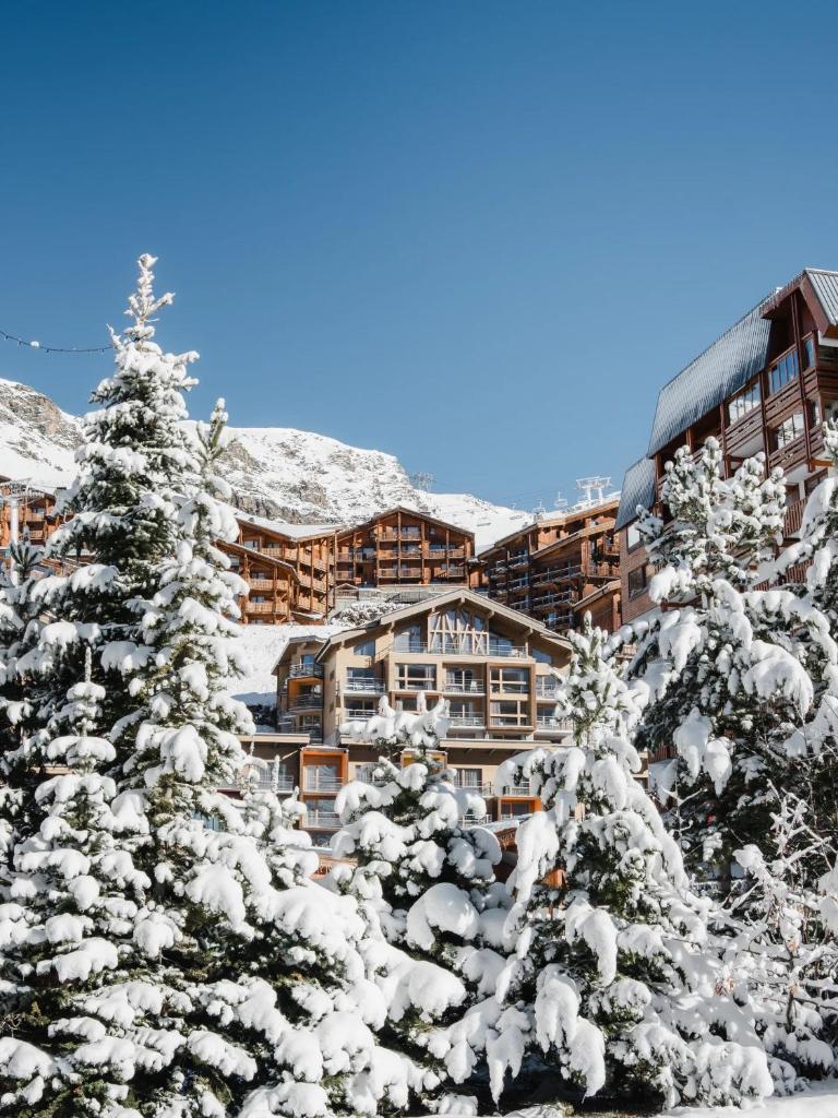 APT confortable centre station face aux pistes de Val Thorens