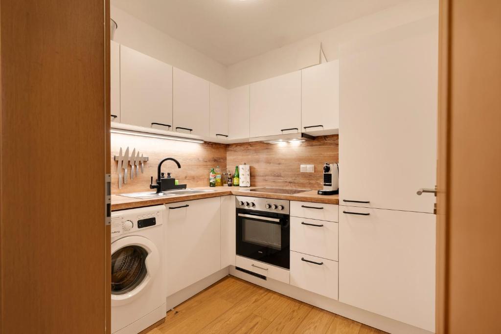 Modernes City-Apartment für Kurz- & Langzeitaufenthalte 2