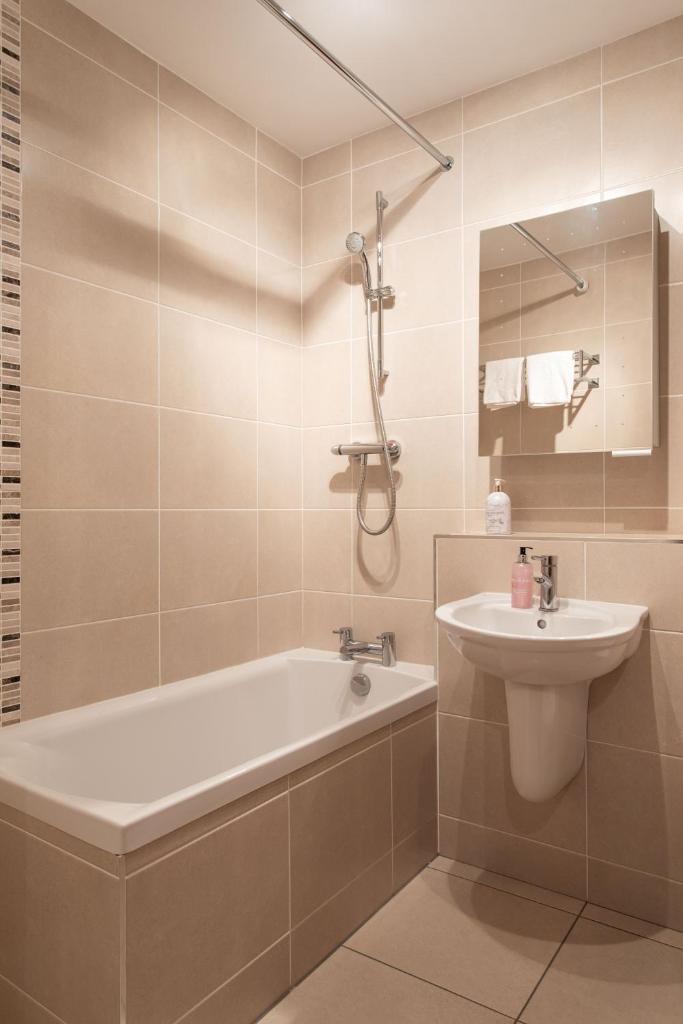 Best City Centre Luxurious Home Free Parking 3