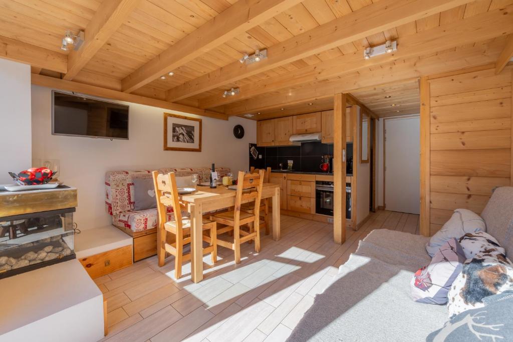 Résidence Grand Roc - Ancolies 215 - Happy Rentals 3