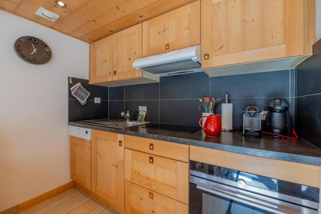 Résidence Grand Roc - Ancolies 215 - Happy Rentals 4