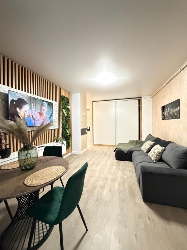 TOD Bucharest Apartments ComfyStay & Parking Option by Glam Apartments 8
