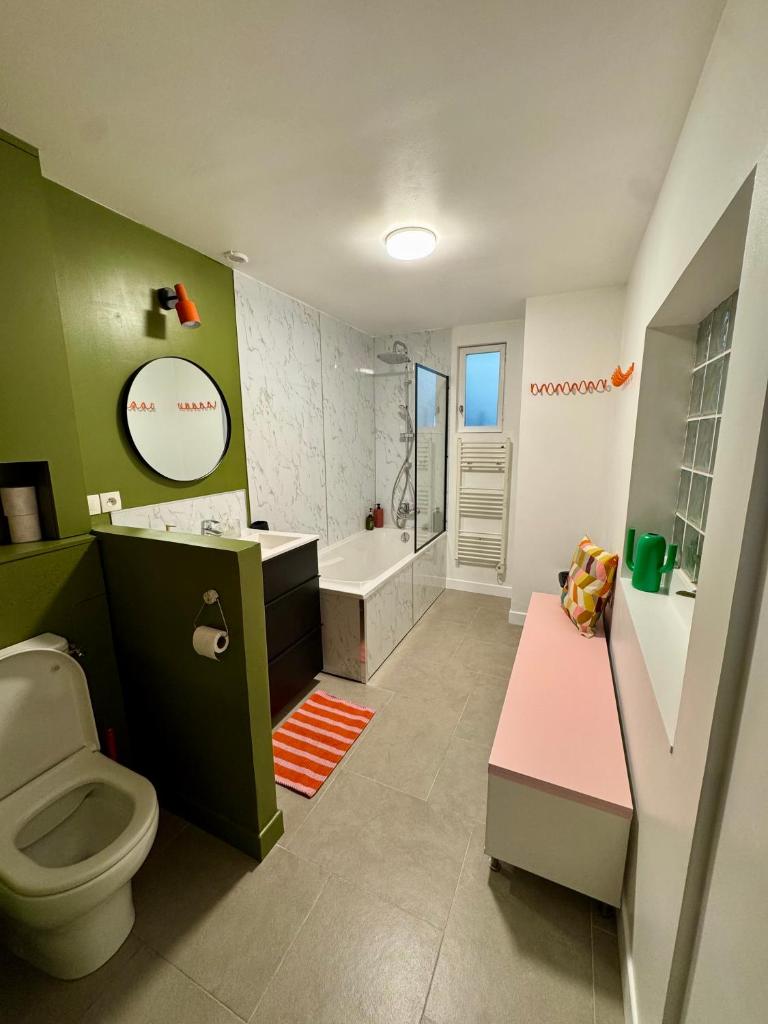 Groovy House - 10 min from Lille 3