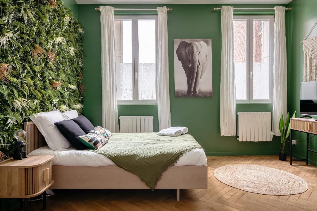 Chez Guillaume - Studio Jungle rénové balnéo à la gare 3