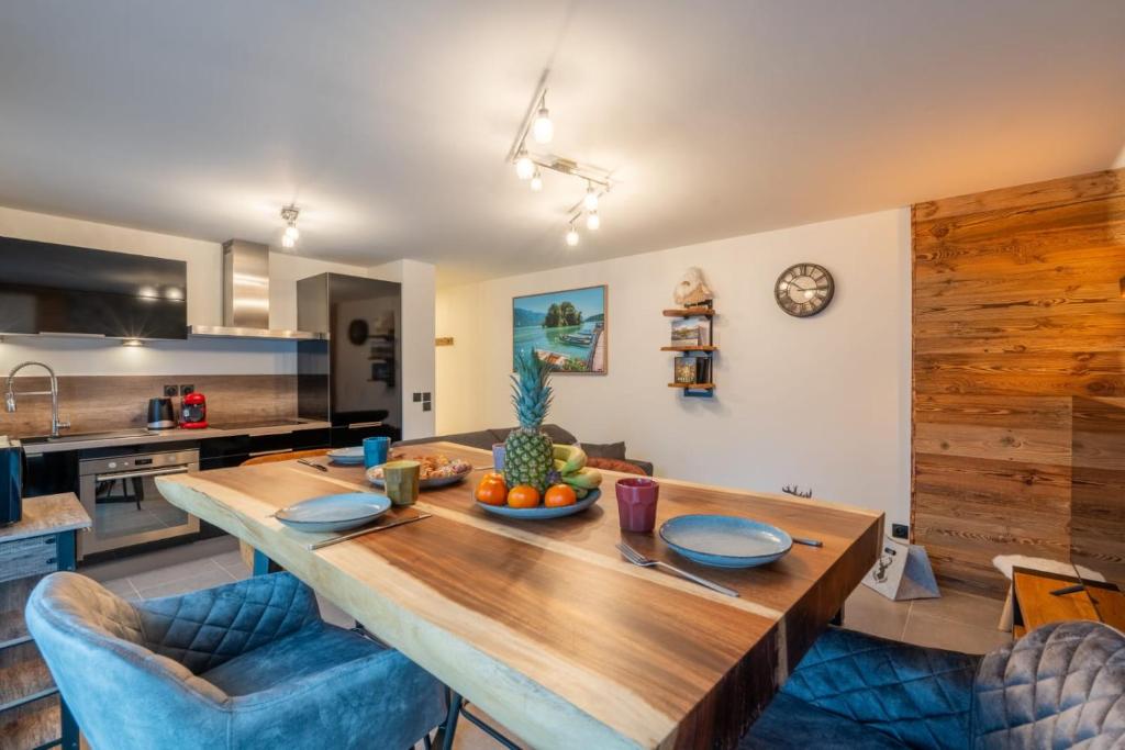 Apartment 5 minutes walk from Annecy's old town 8
