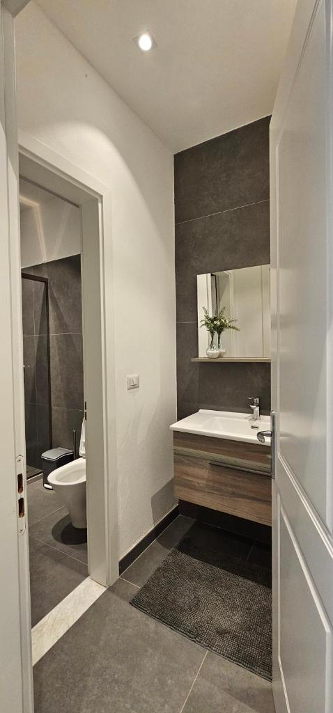 Sunset Bay Villa at Gjiri Lalzit Durres 3