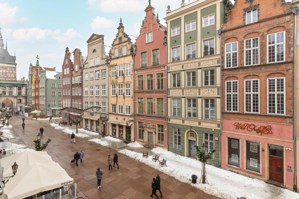 The Heart of Old Town Gdańsk Apartments by Renters Prestige 3