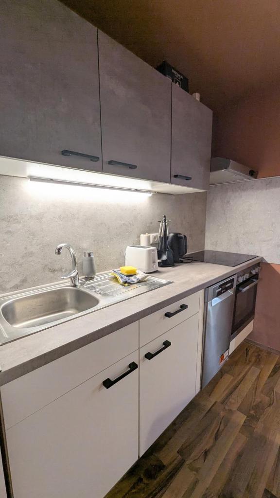 Zentral Wohnung kurz vor Linz nähe Autobahn 8