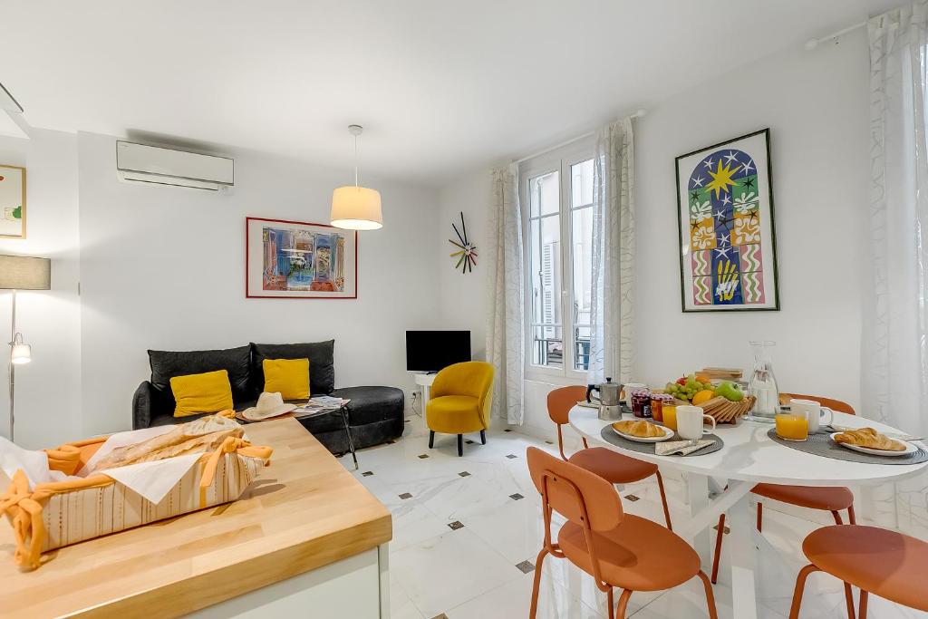 Appartement Picasso - Old Town Antibes - Happy Rentals 1