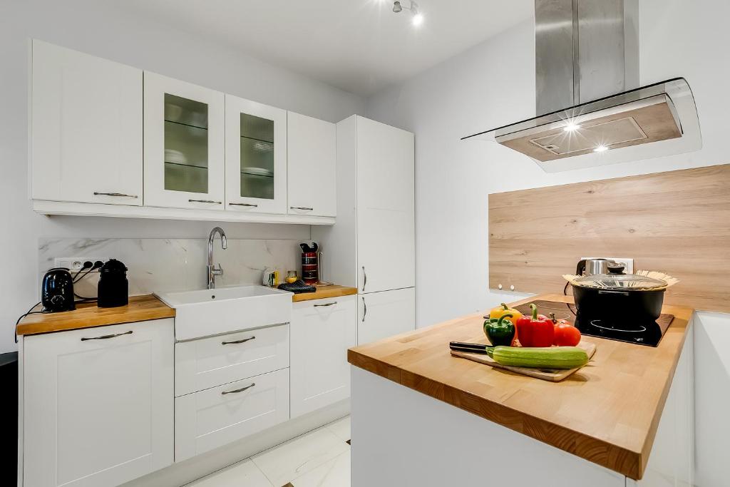 Appartement Picasso - Old Town Antibes - Happy Rentals 3