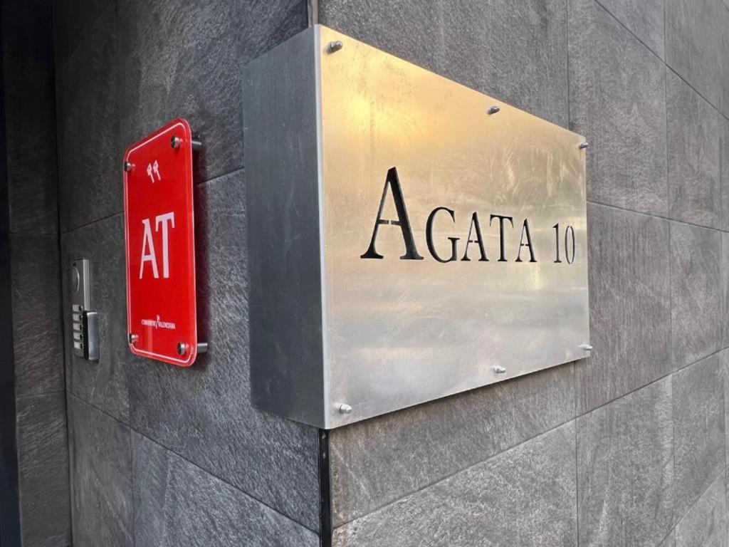 Agata10-2I 8
