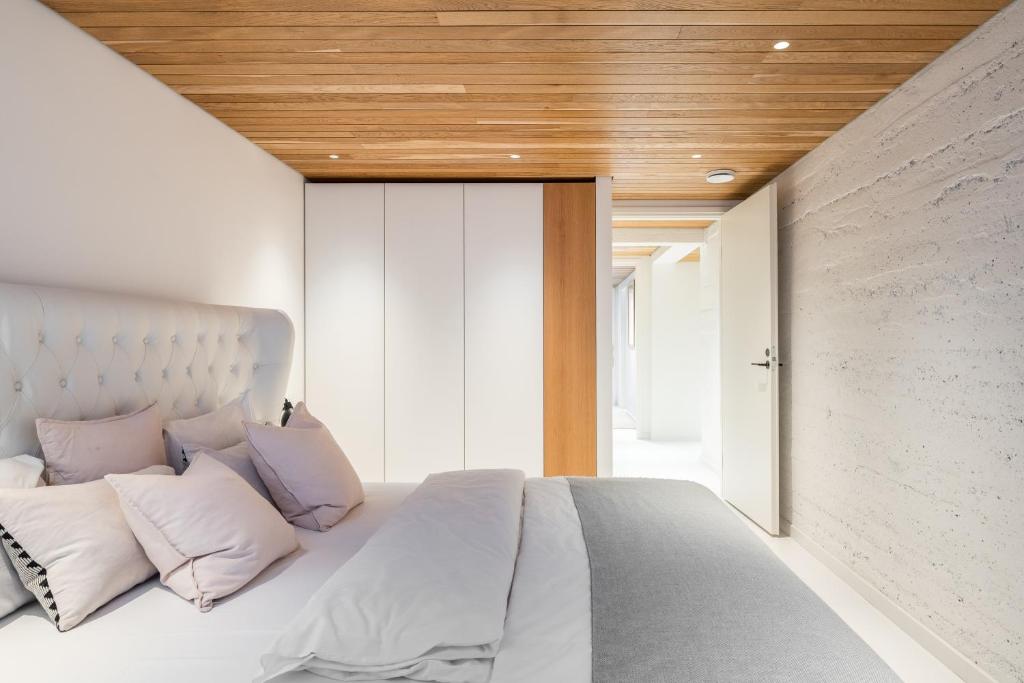 Scandinavian Design Townhouse with Private Sauna 4