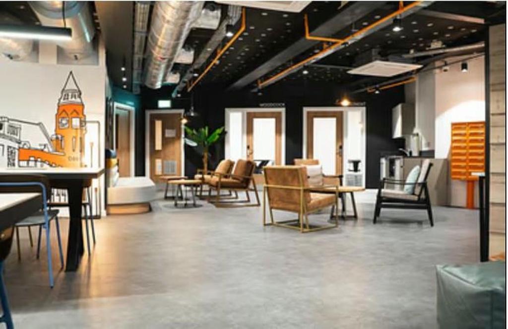 For Students Only - Altura Birmingham 8