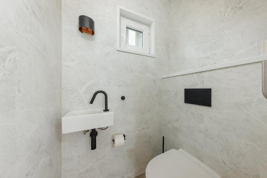 Lua Beach House 7