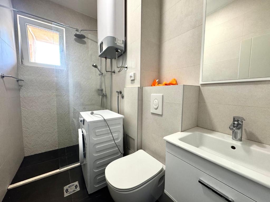 The Government District Suite 2