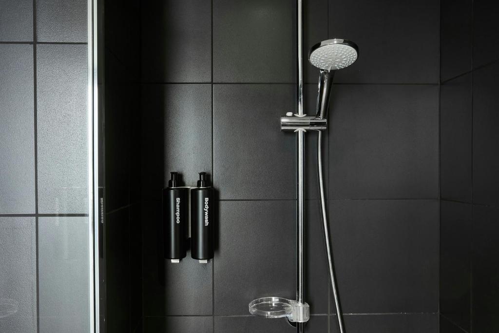 The Social Hub Madrid Extended Stay 7