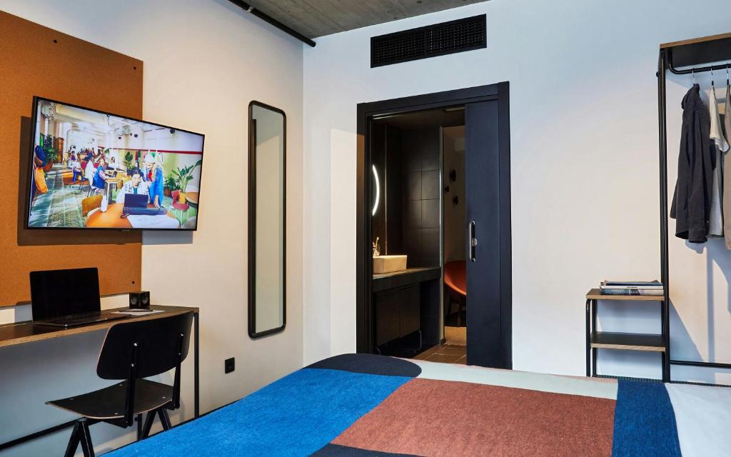 The Social Hub Madrid Extended Stay 5