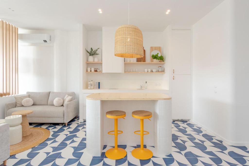 Ocean Studio by ENDLESS SUN I modern comfort, sea view, wi-fi, parking, rooftop pool 6
