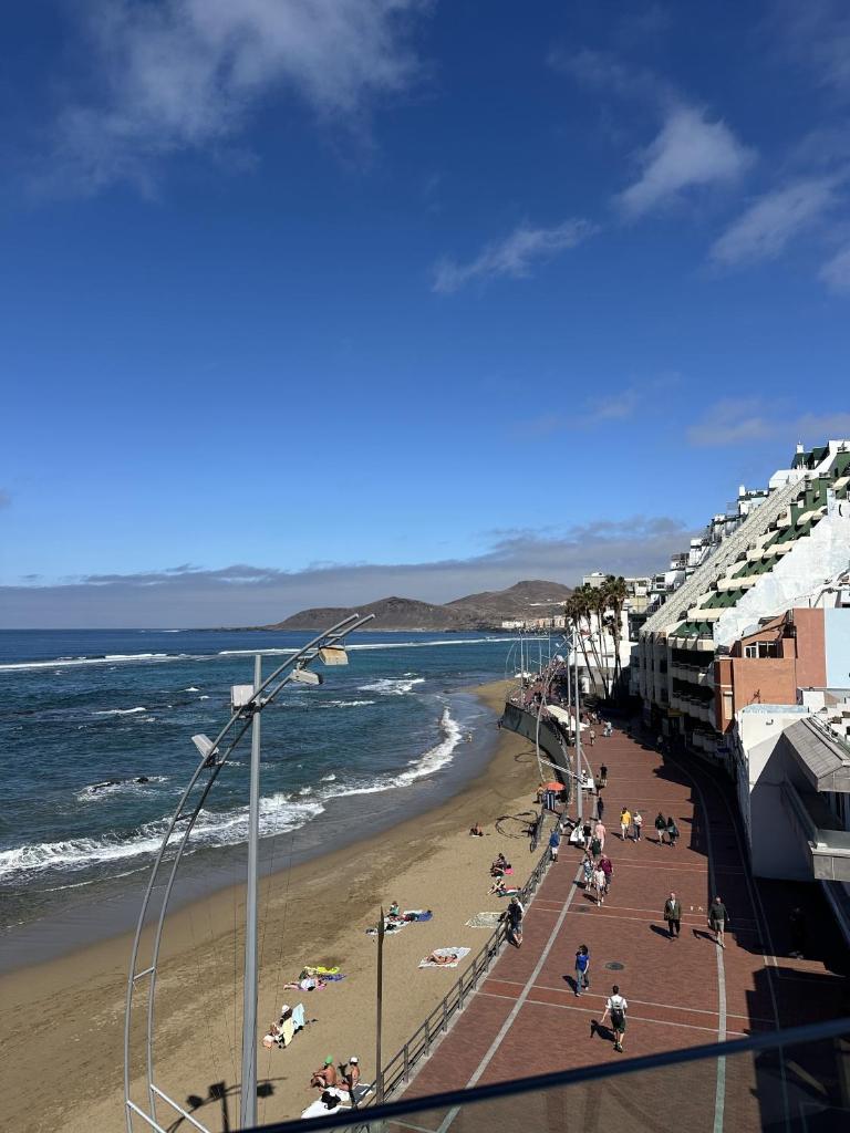 Oh SUITES Paseo de Las Canteras 58 8