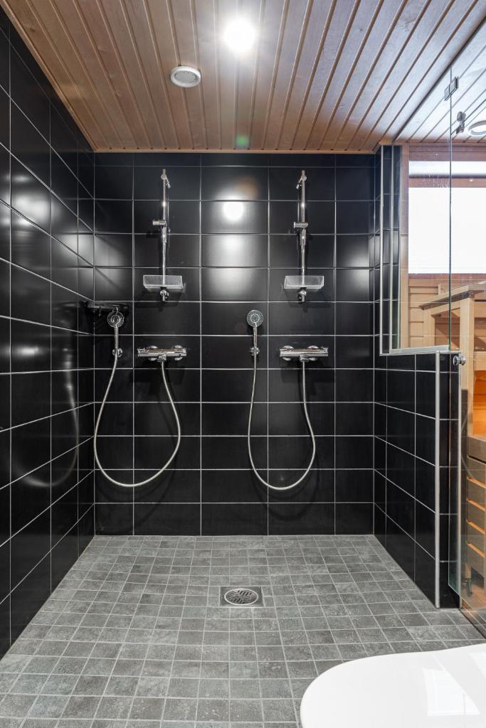 Luxurious Penthouse - Hot Tub & Sauna 6