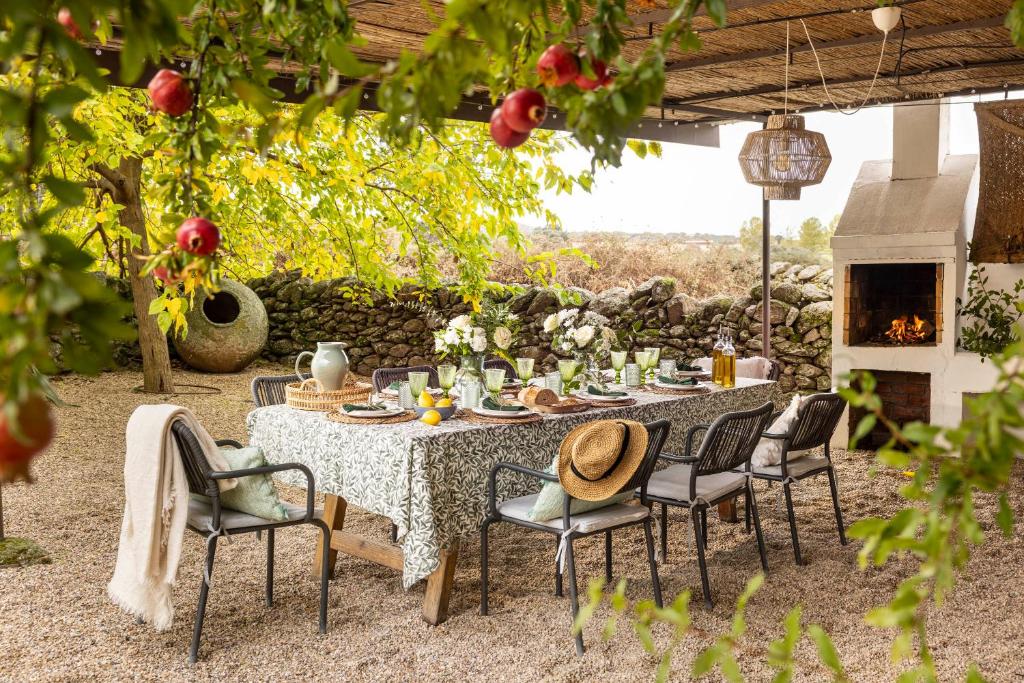 Wishome - Casa con piscina en una preciosa finca privada - PROMO degustación de hamburguesas ECO de nuestra propia ganadería para reservas de 2 o más noches disfrutadas en mayo 5