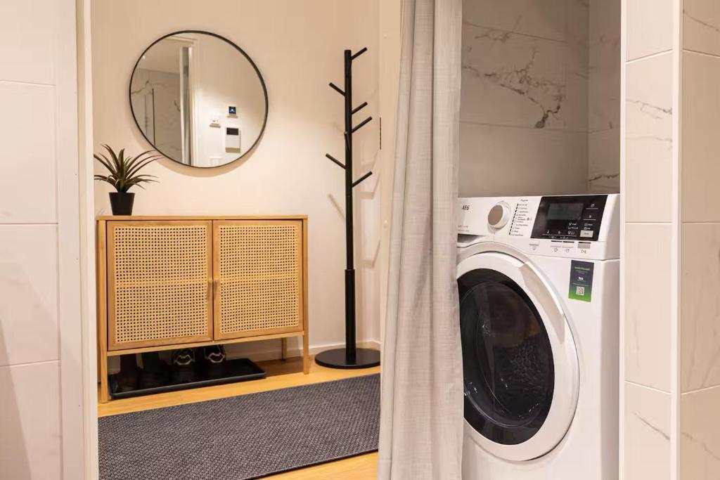 Premium Design Studio in Central Location by Nordic Stay Collection 5