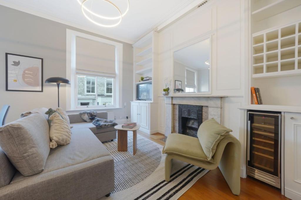 Chic 1 Bed Terrace Apartment in Notting Hill FREE WIFI by City Stay Aparts London 5