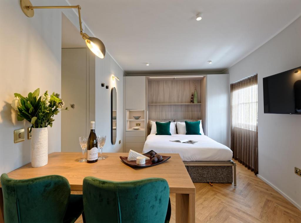 South Kensington Studios by DMONTRIO 5