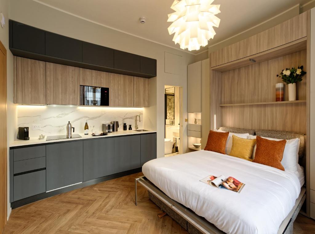 South Kensington Studios by DMONTRIO 6