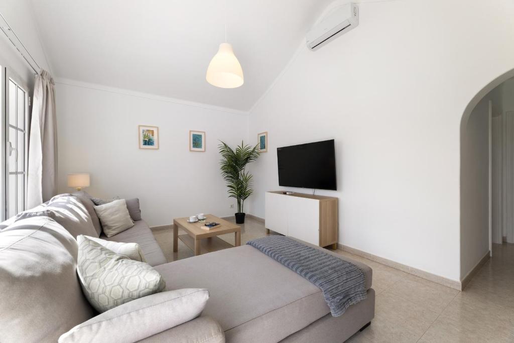 CASA LA GERIA - 3 by Escape Home 5