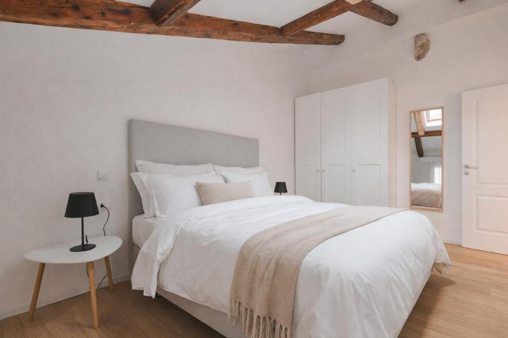 Lux Apartment Stazione 51 6