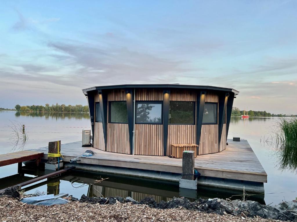 Dobberhuisje Kaag 1