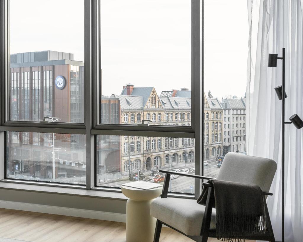 ProperUNIT City Center Best View Apartment with AC 4