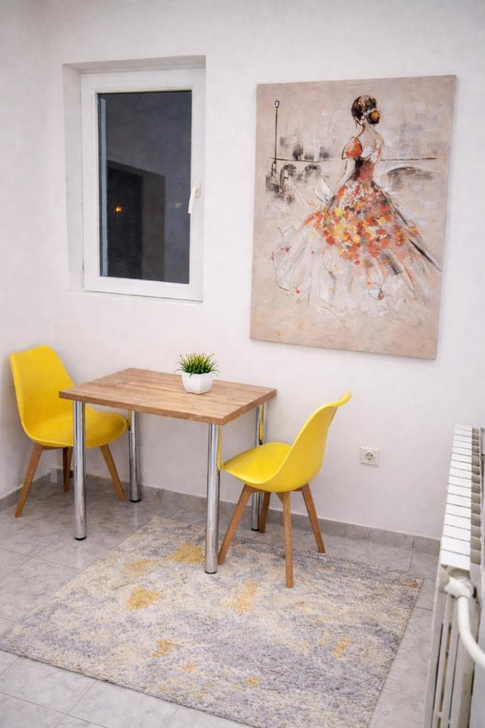 Balkan Beauty Stays by He-Ra Apartments Skopje 6