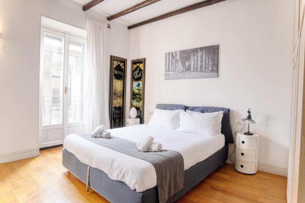 Duomo Charming Maison with Private Terrace - A Unique Milanese Experience 2