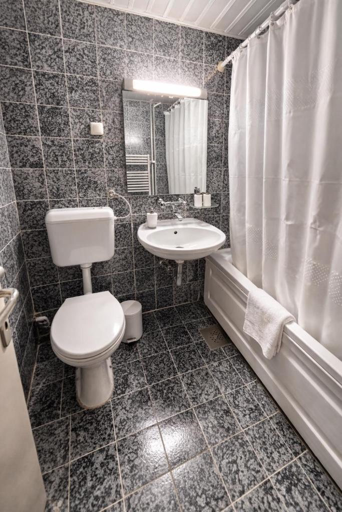 Balkan Beauty Stays by He-Ra Apartments Skopje 7