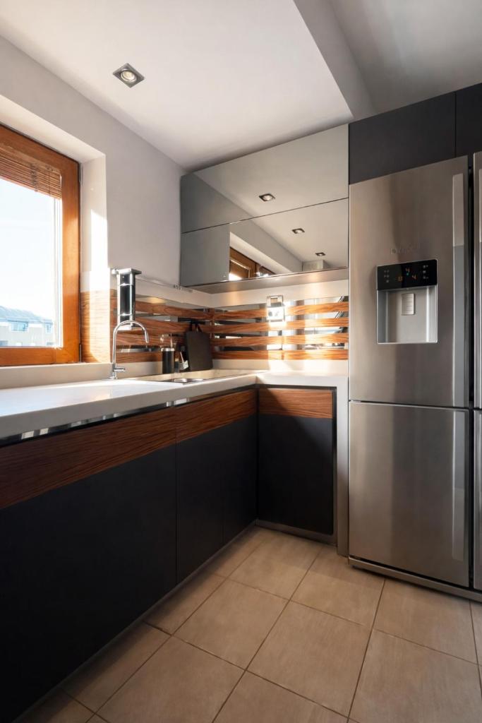 Central Location with parking by He-Ra Apartments Skopje 4