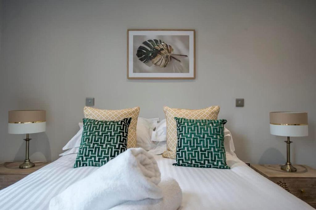 The Quadrant - The Palm Suite 5