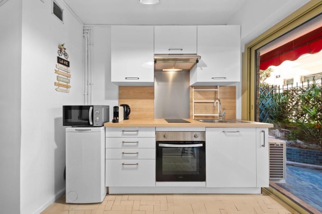 Centre d'Antibes - Joli appartement rénové - EZ 4