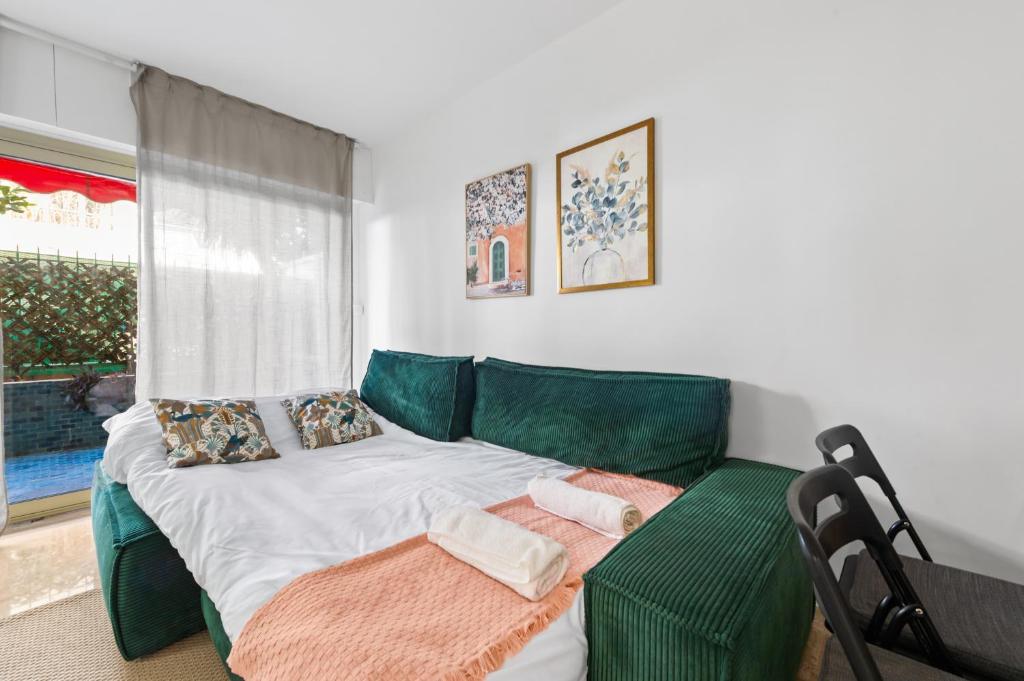 Centre d'Antibes - Joli appartement rénové - EZ 7