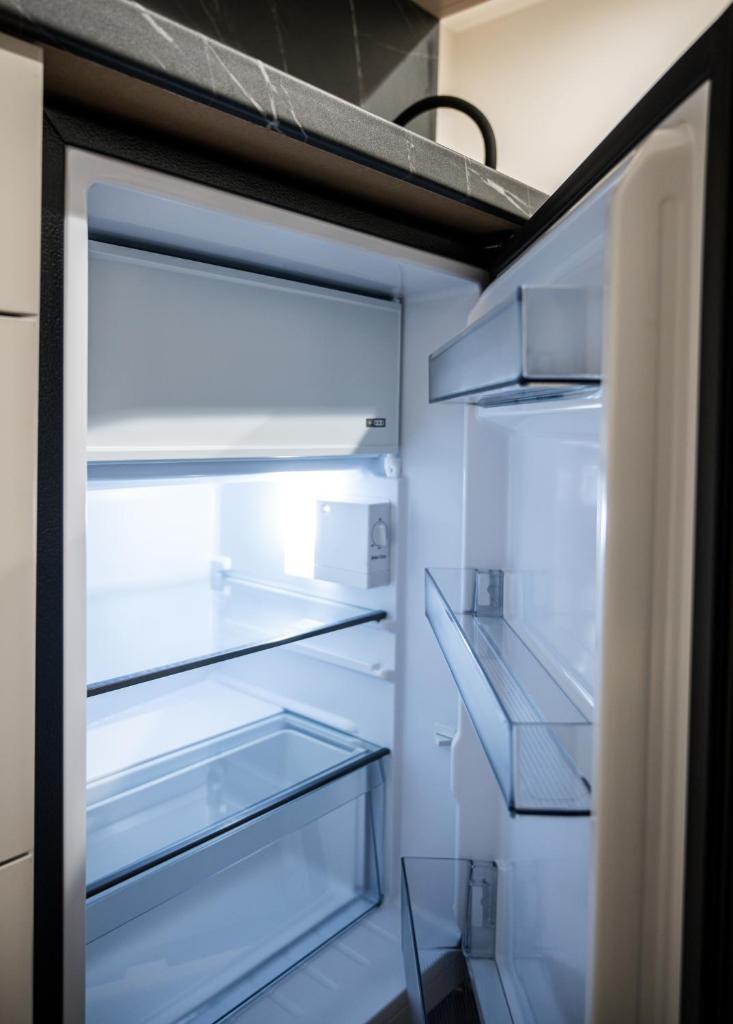 Airport-Bus - 13 North Studios - Family Apartment 10 4