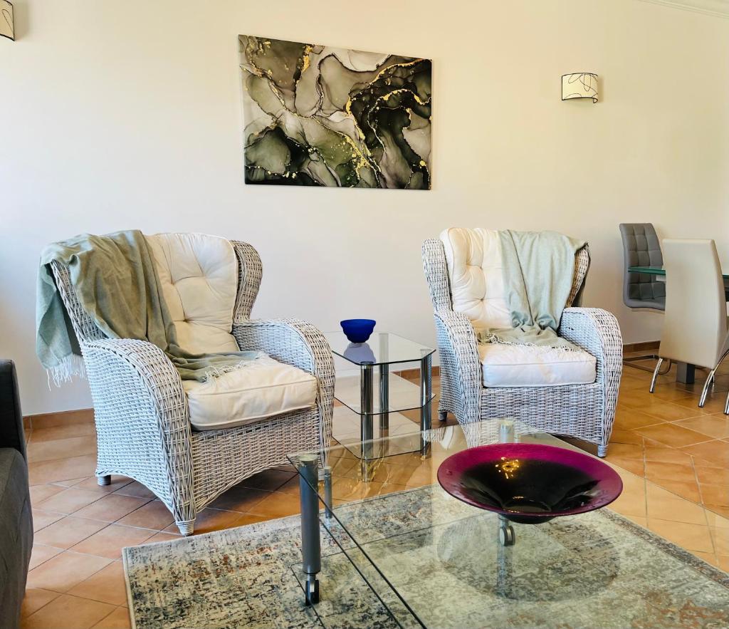 Casa Hermano Bright and Sunny with sea views 6