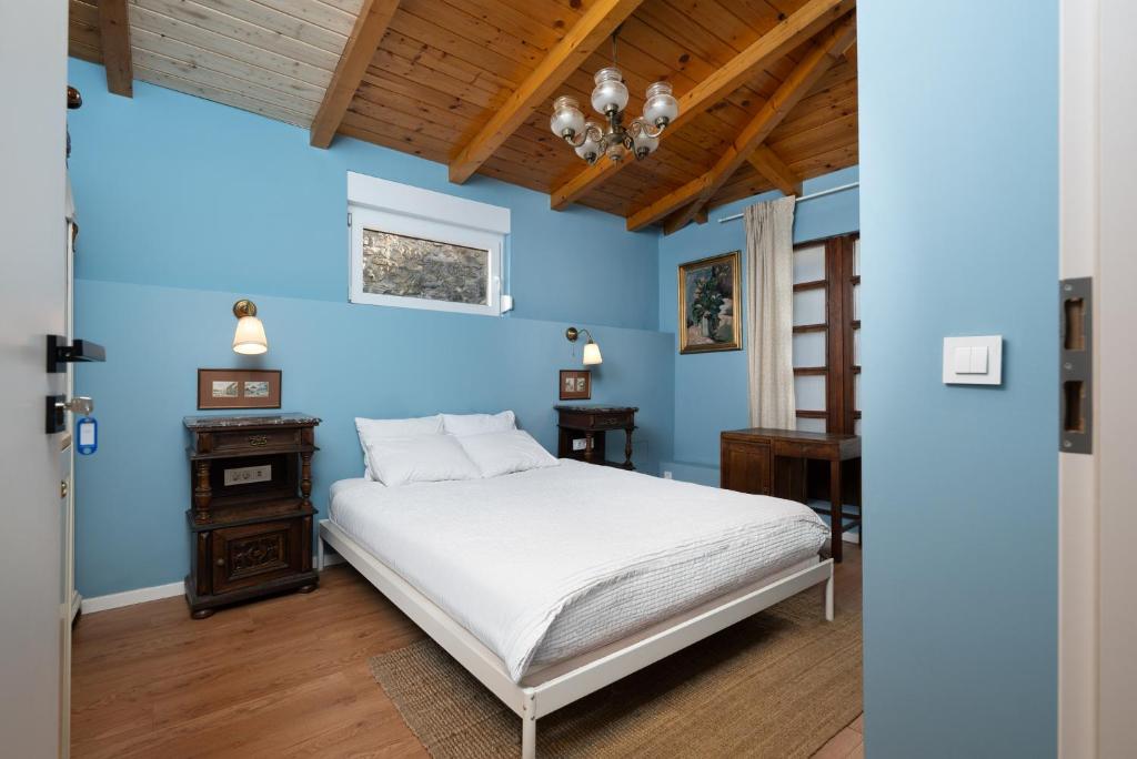 Upper Town Apartments and Rooms 2