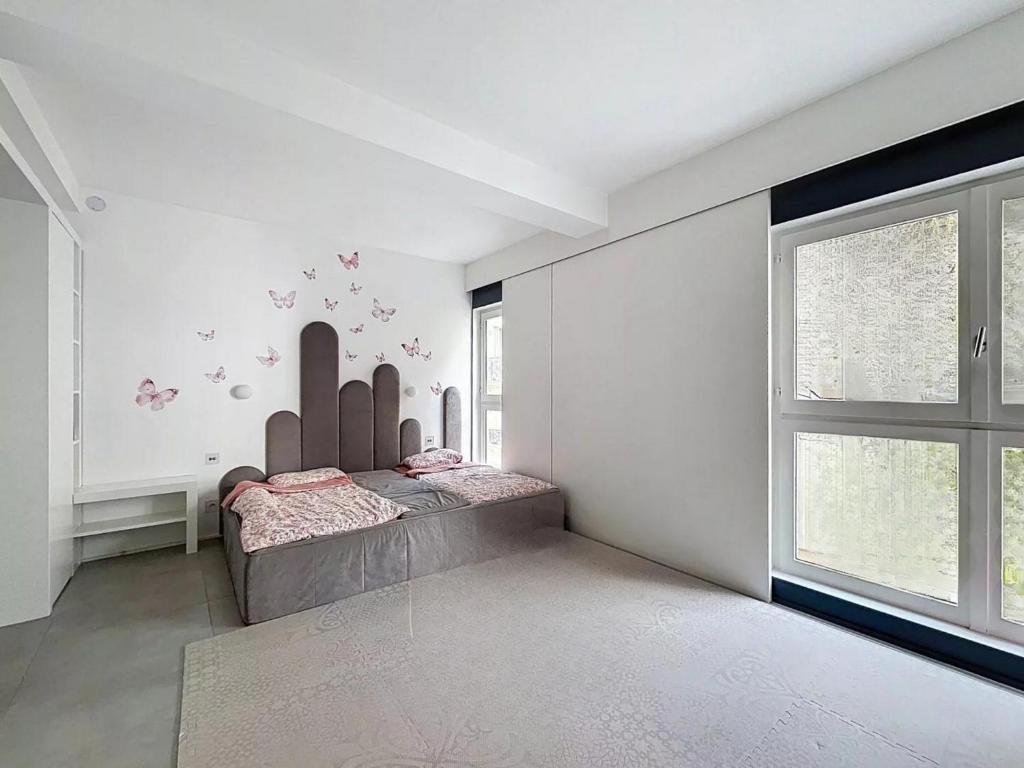 Rue Danton - Champ de Paris Residence 2