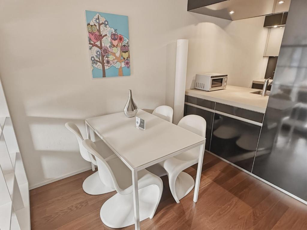 Stylish 1BR in the city center - Baron 25 8