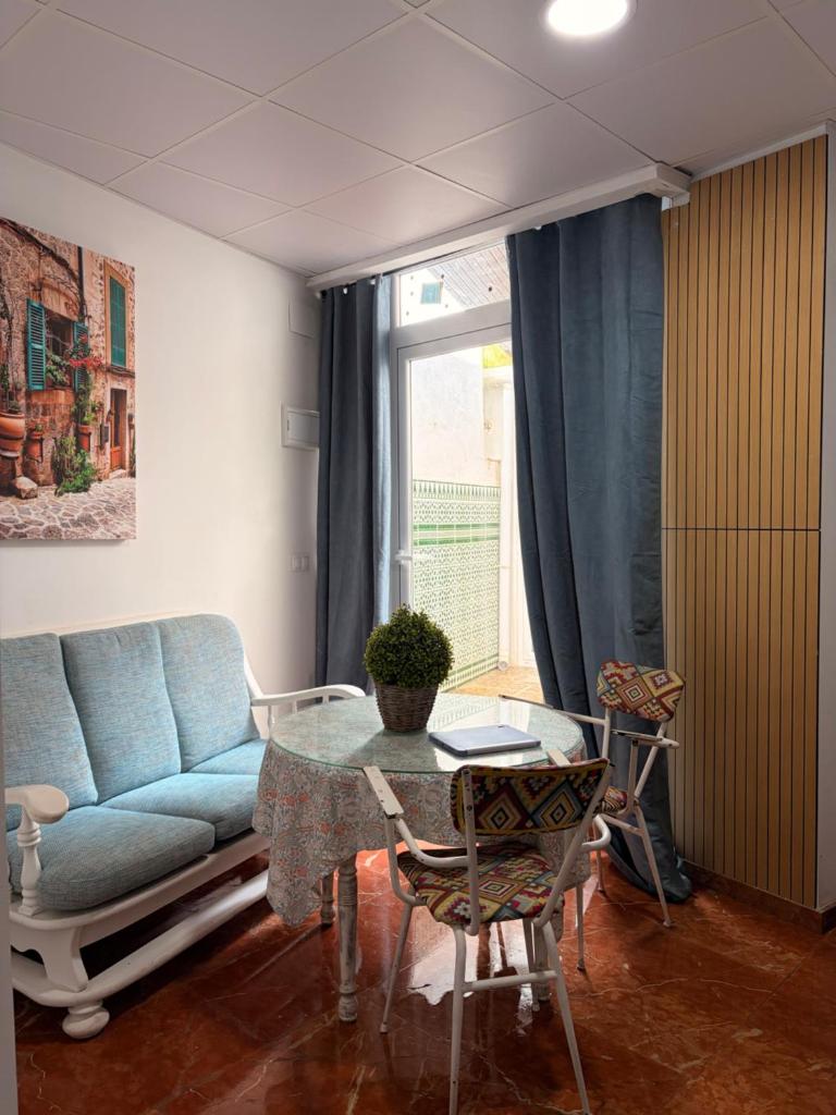 Apartamentos La Casa del Azafrán 3